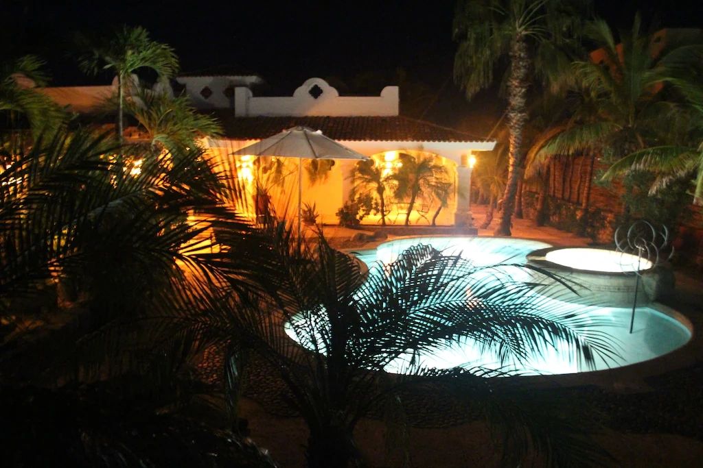 Beach Front Rental in Los Barriles Casa Mariposa